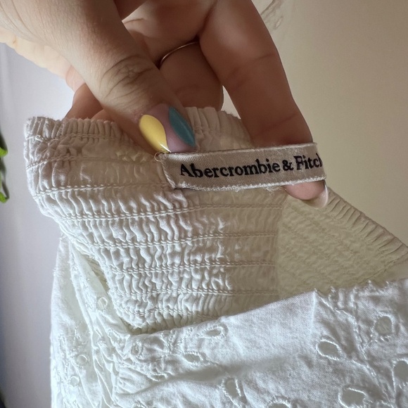 Abercrombie & Fitch White Delicate Short Sleeve Lace Blouse - XL - Bridal NWOT - Picture 6 of 7